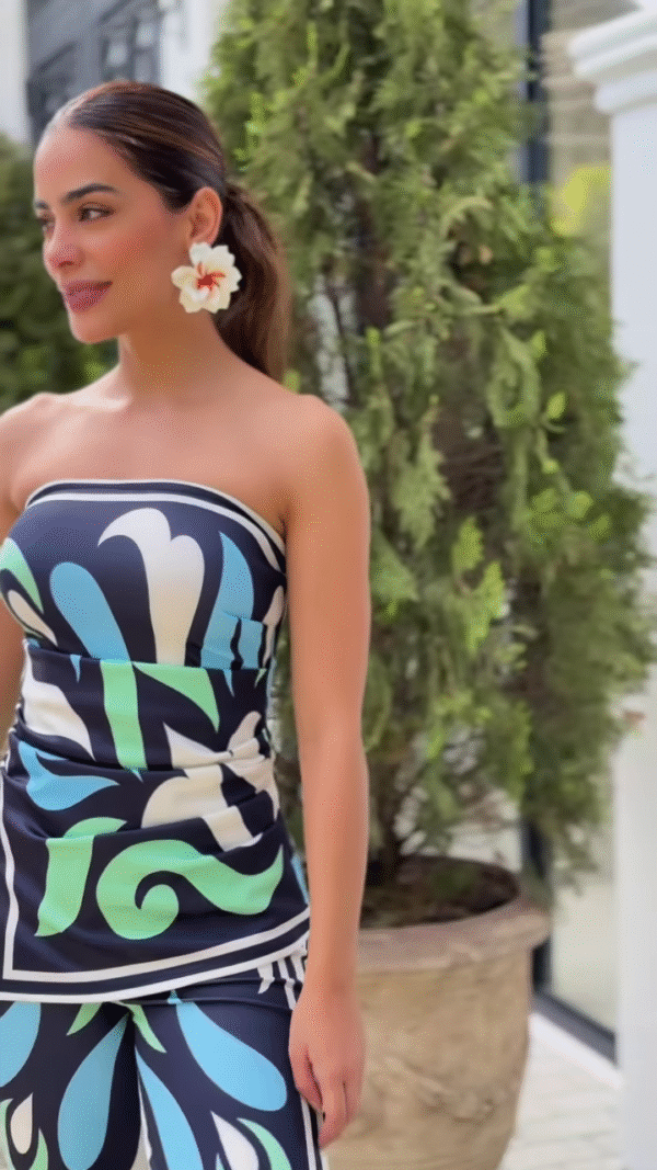 🎨 Swirl Theory – Where Art Meets Attire - Image 3